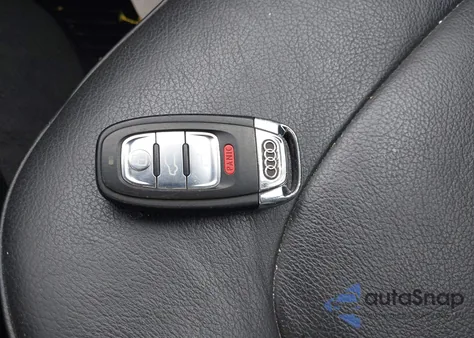 2013 Audi A4 2.0T Premium из США, поврежденный, VIN WAUBFAFL2DN021243